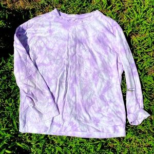 Super cute tie-dye sweater!